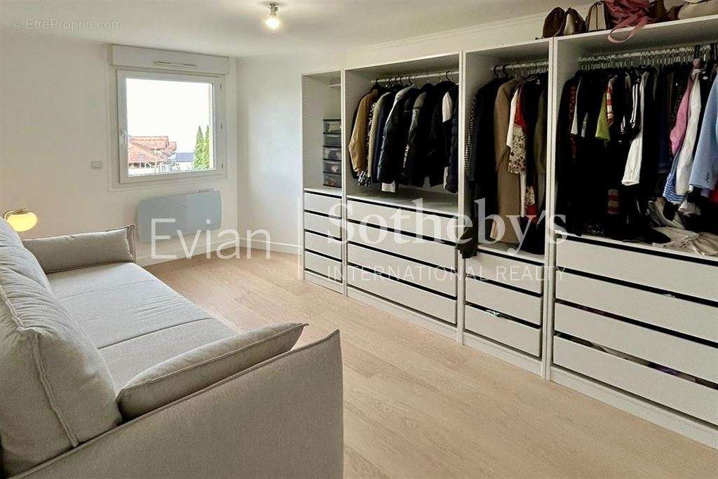 Appartement à EVIAN-LES-BAINS