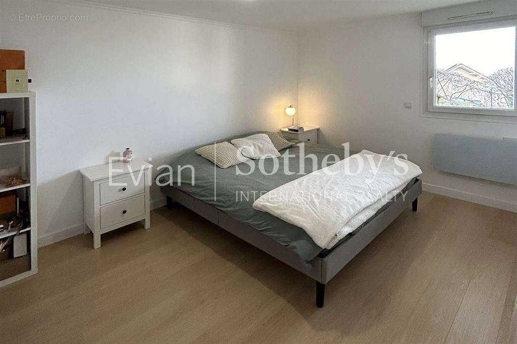 Appartement à EVIAN-LES-BAINS