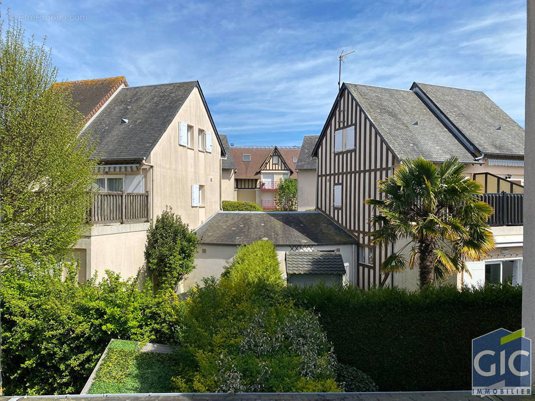 Appartement à CABOURG