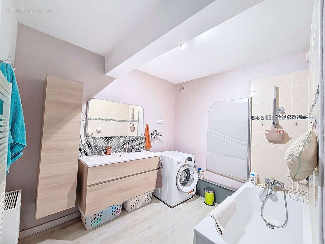 Appartement à MARSEILLE-13E