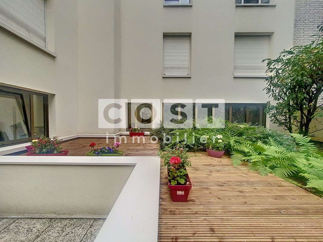 Appartement à ASNIERES-SUR-SEINE