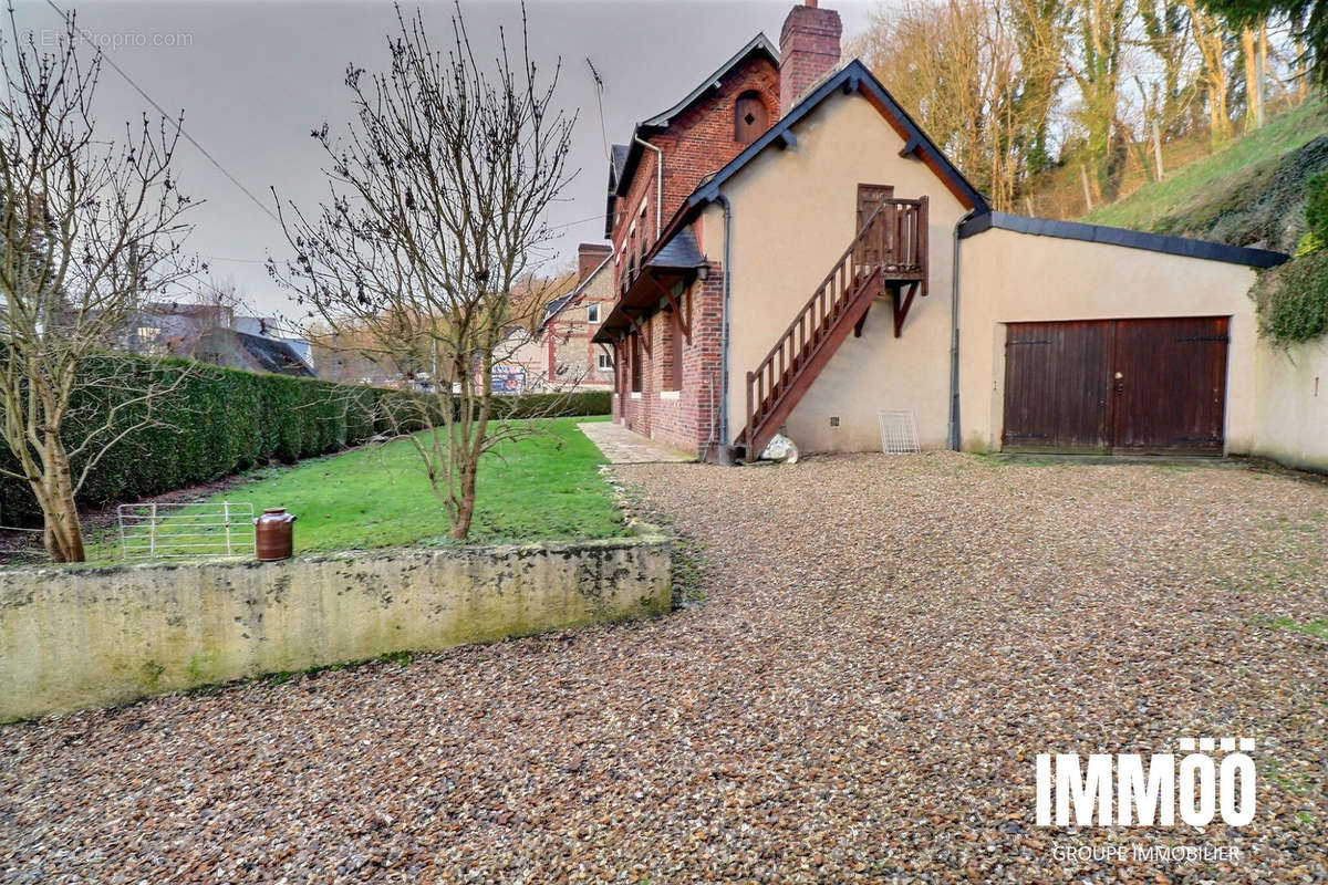 Maison à NOTRE-DAME-DE-BONDEVILLE