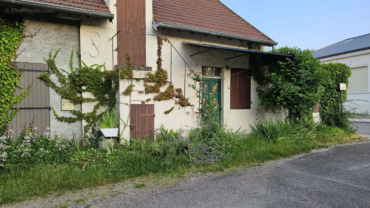 Autre à VERDUN-SUR-LE-DOUBS