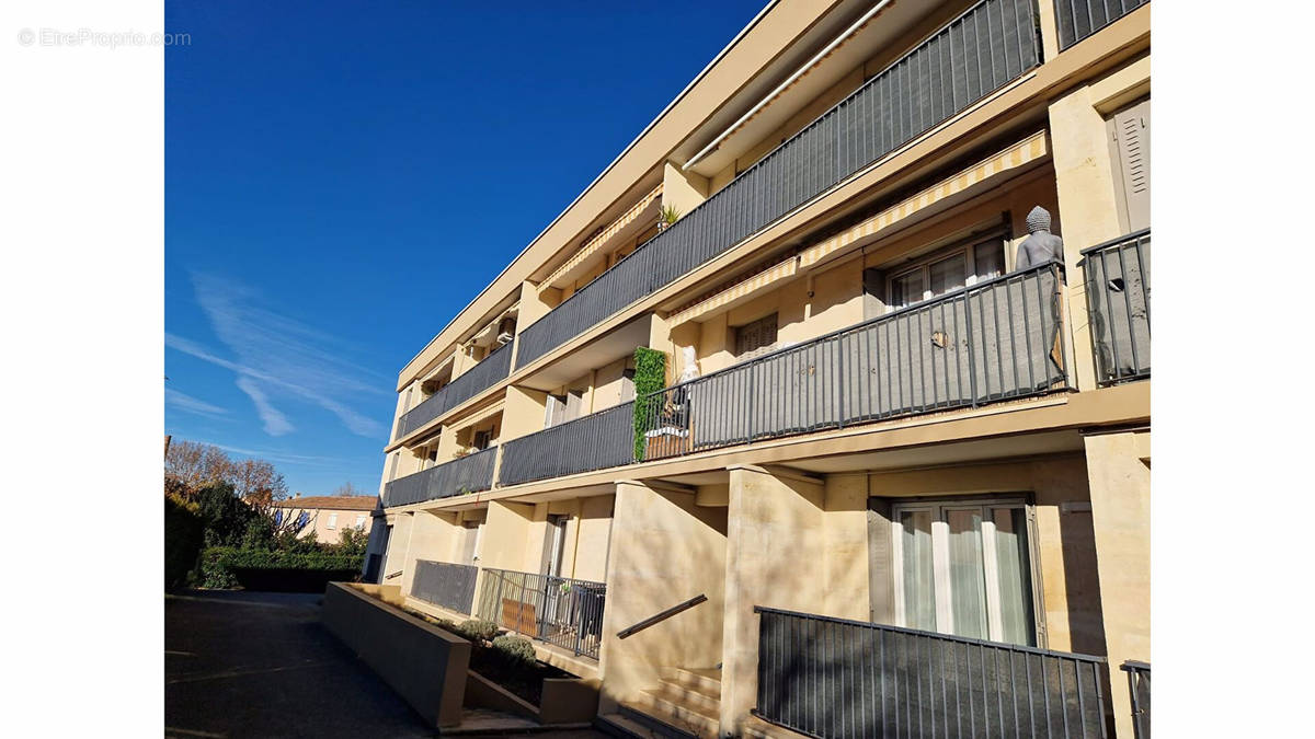 Appartement à ARLES