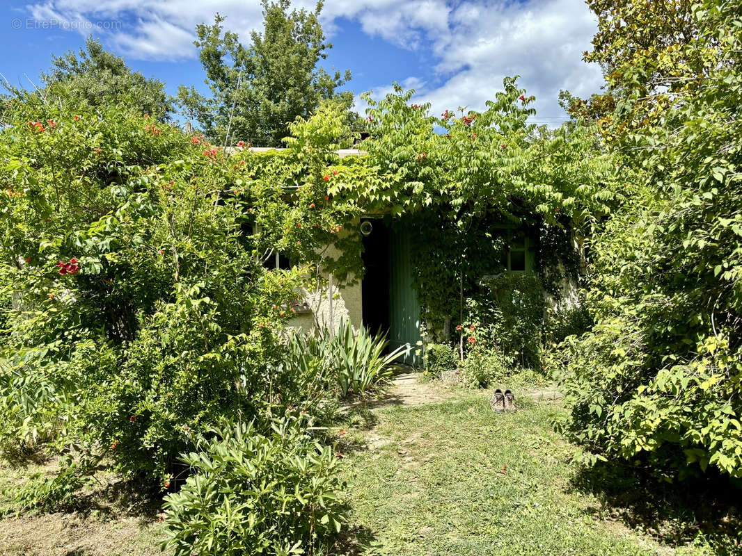 Maison à MALAUCENE