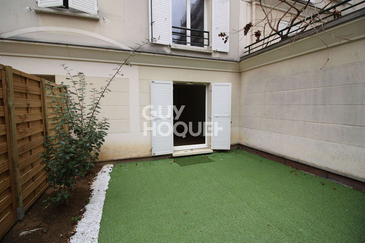 Appartement à PARIS-19E