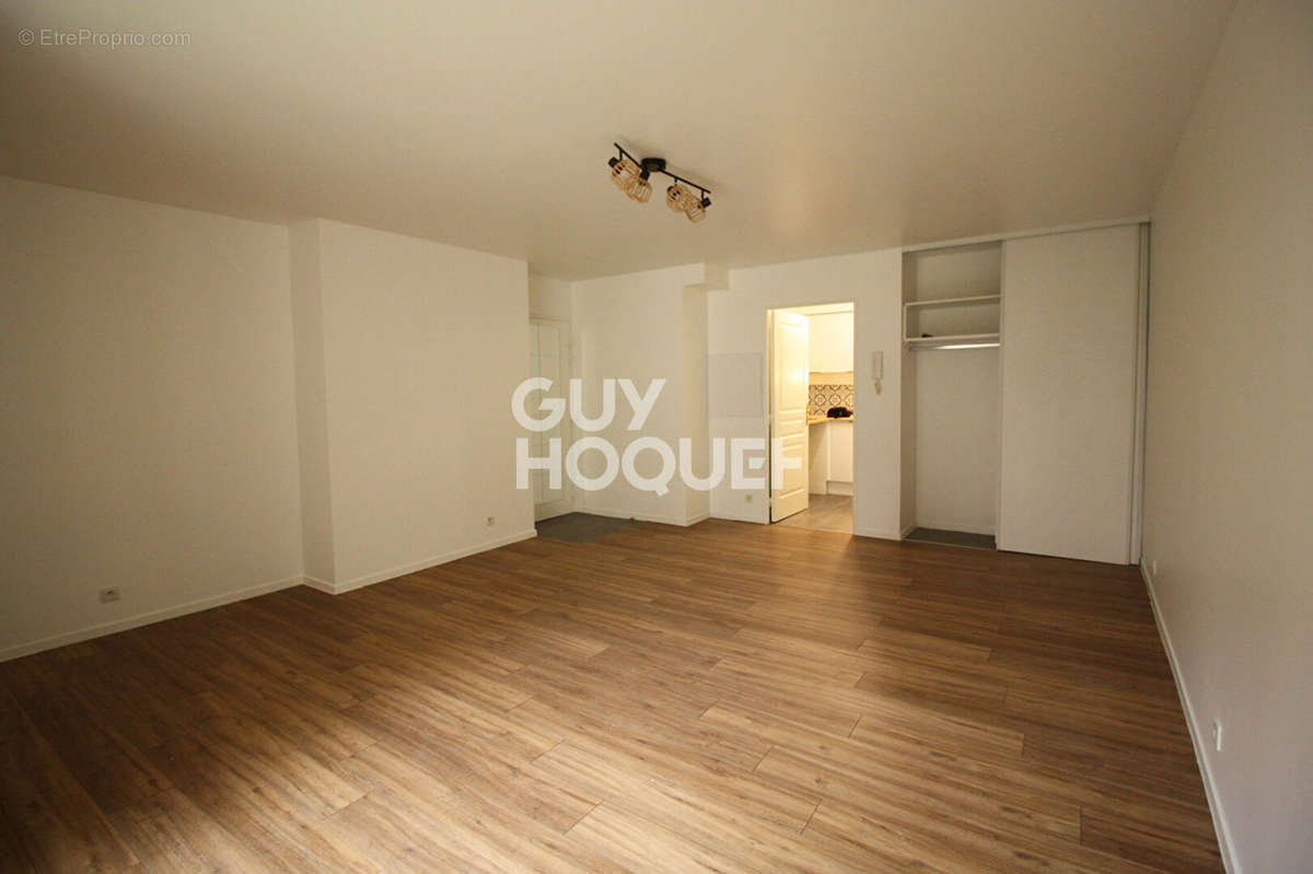 Appartement à PARIS-19E