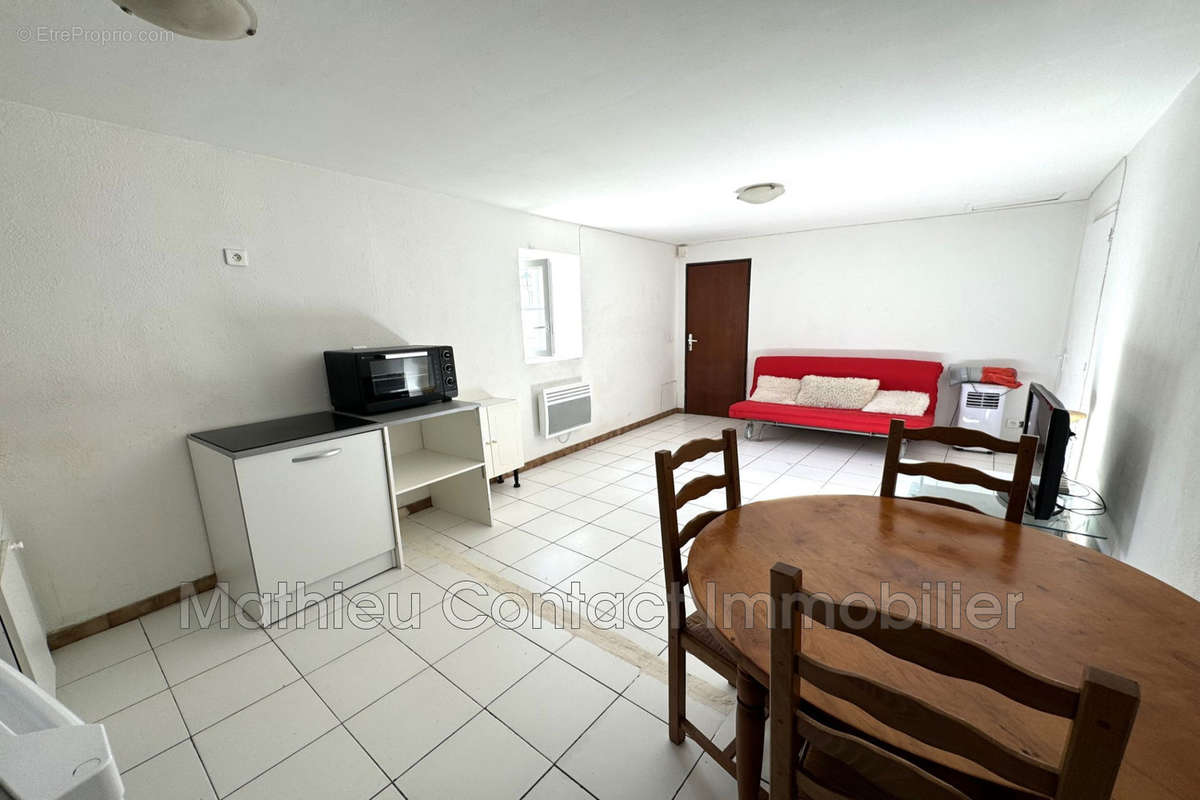 Appartement à BOUILLARGUES