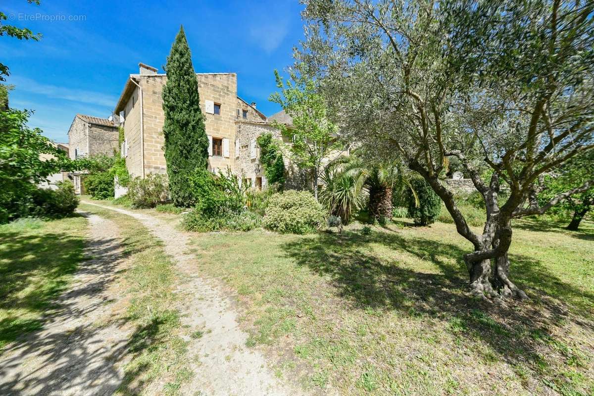 Maison à UZES