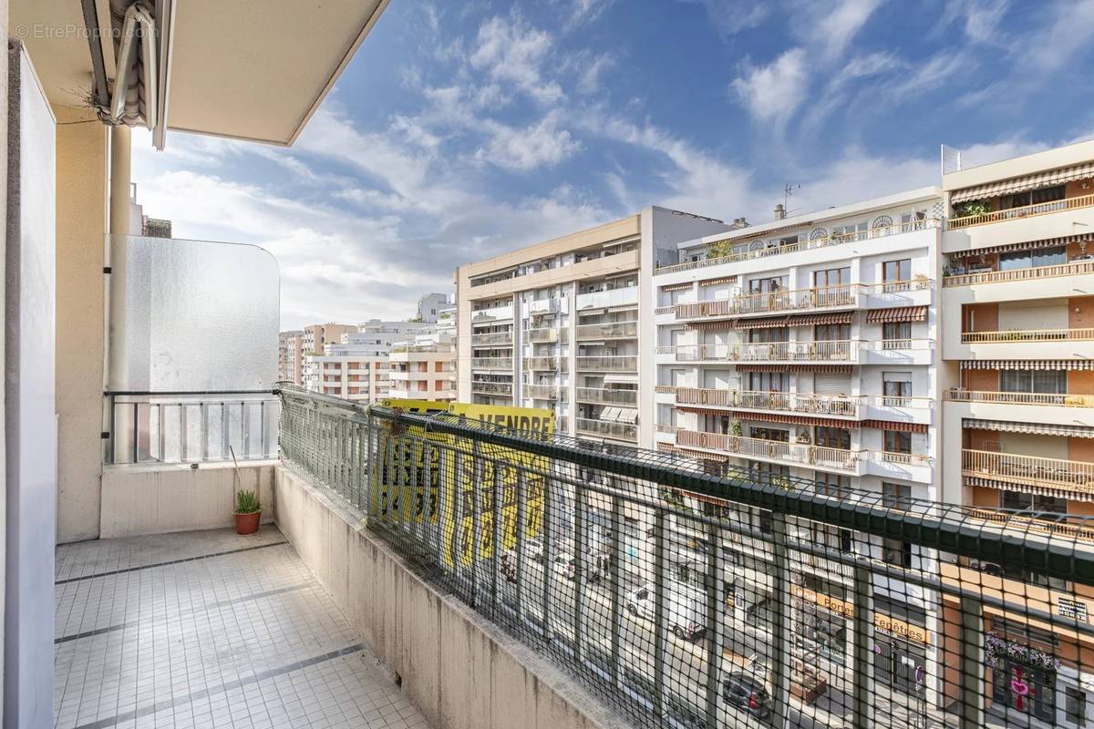 Appartement à NICE