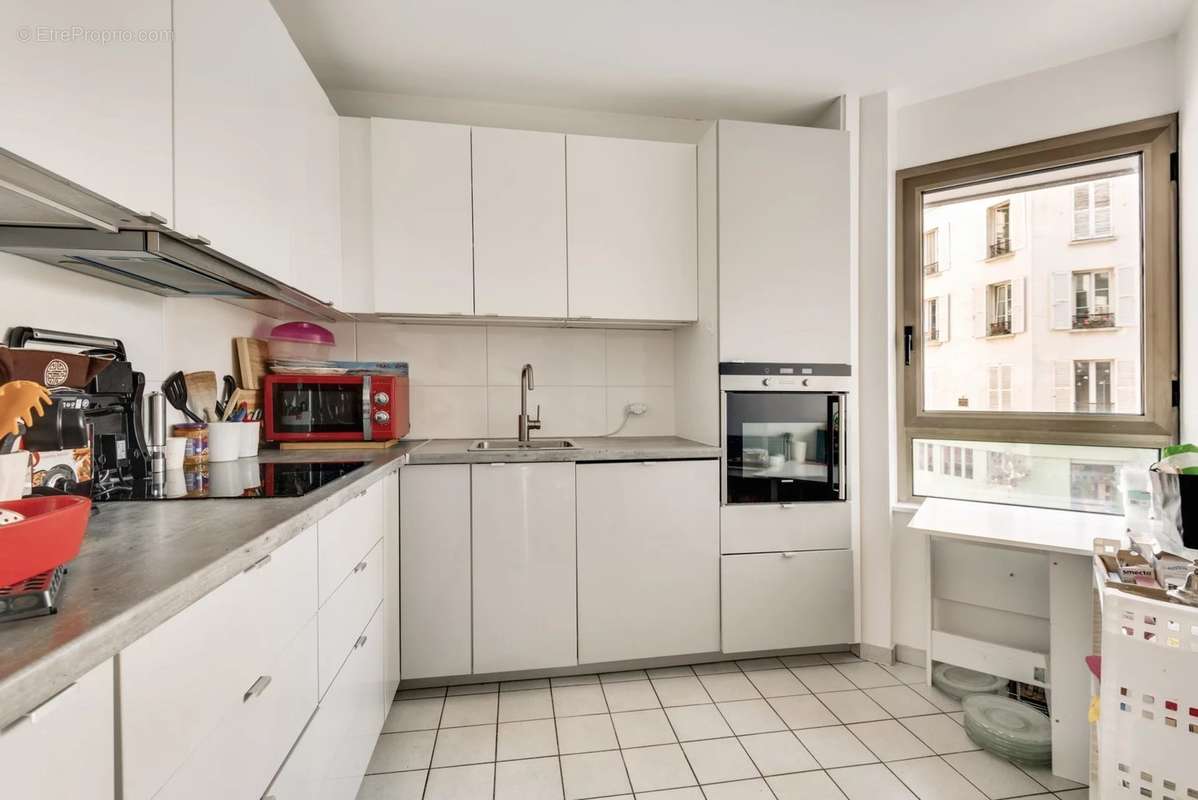 Appartement à LEVALLOIS-PERRET