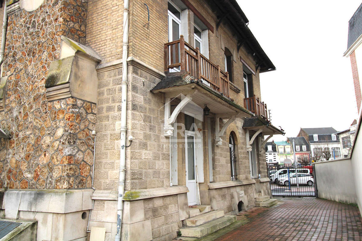 Maison à COMPIEGNE