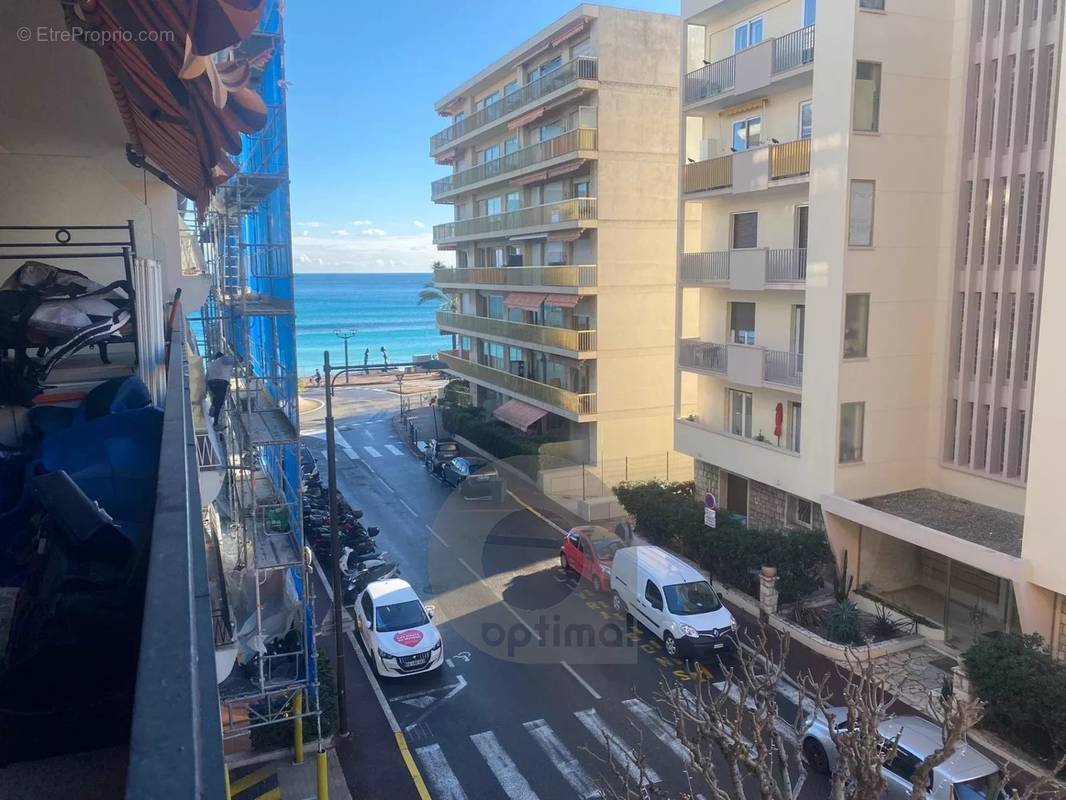 Appartement à ROQUEBRUNE-CAP-MARTIN