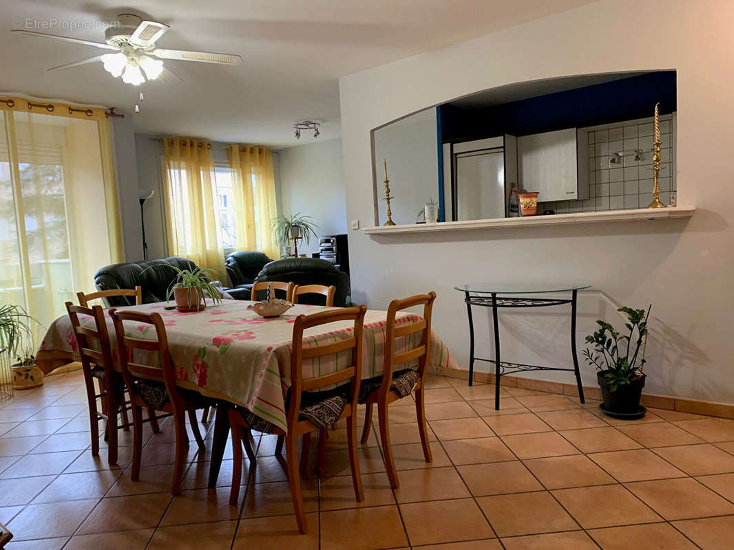 Appartement à BOURGOIN-JALLIEU