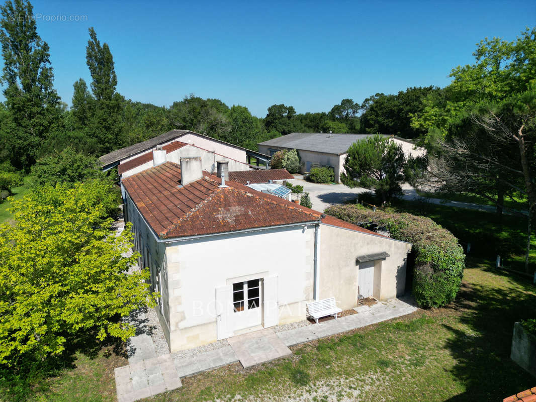 Maison à BEGADAN