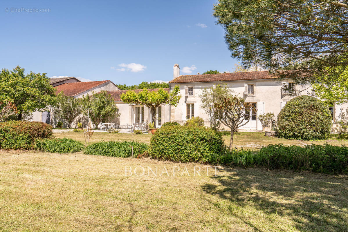 Maison à BEGADAN