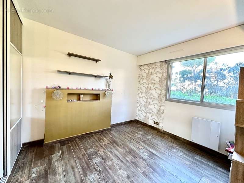 Appartement à MARSEILLE-9E