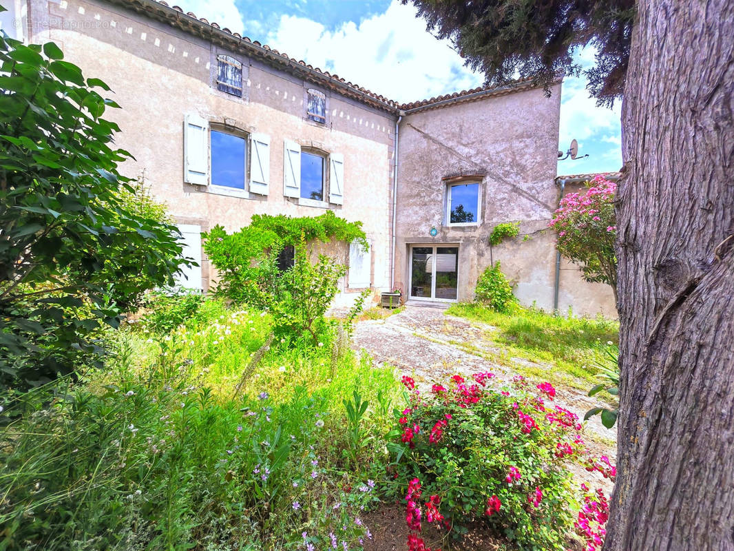 Maison à ROUFFIAC-D&#039;AUDE