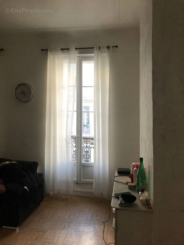 Appartement à MARSEILLE-2E