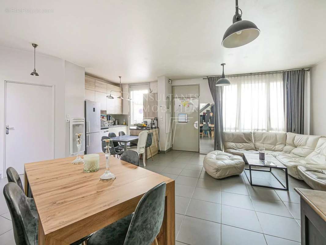 Appartement à SURESNES