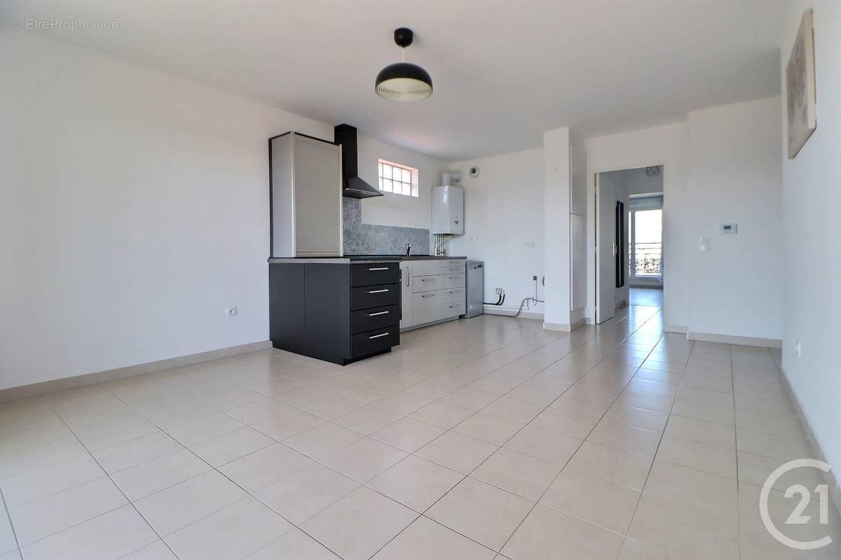 Appartement à AULNAY-SOUS-BOIS