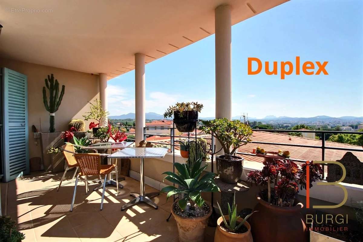 Appartement à FREJUS