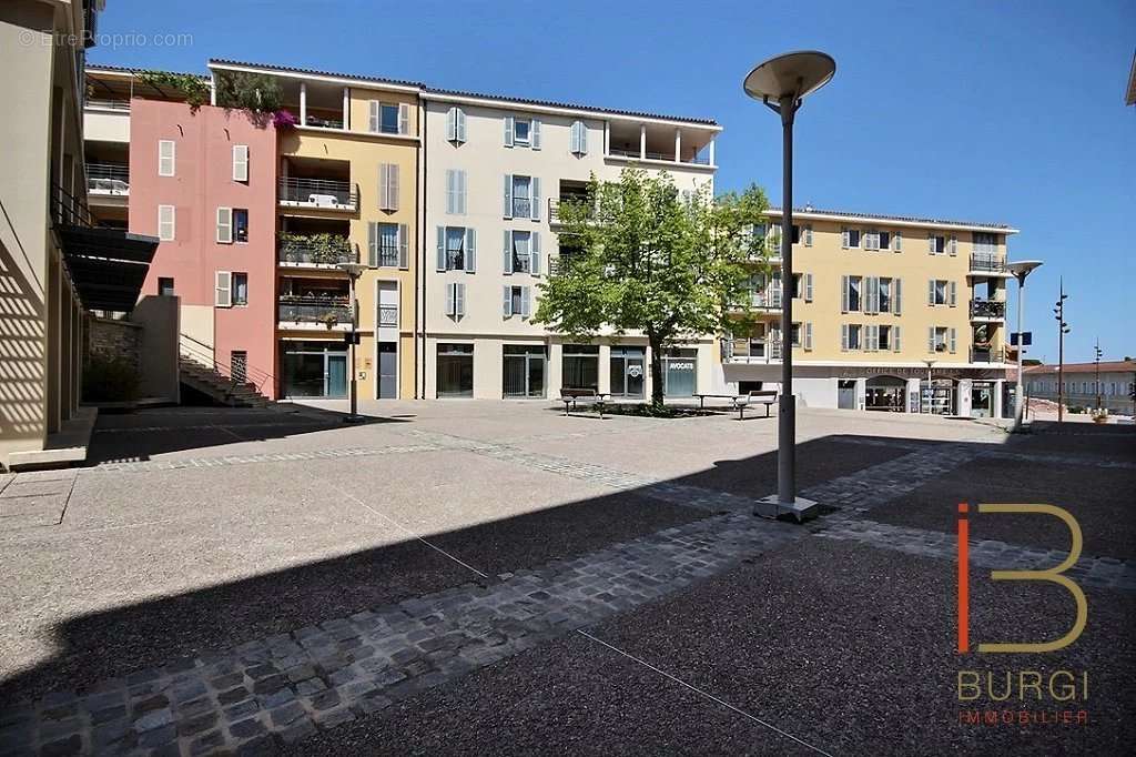 Appartement à FREJUS