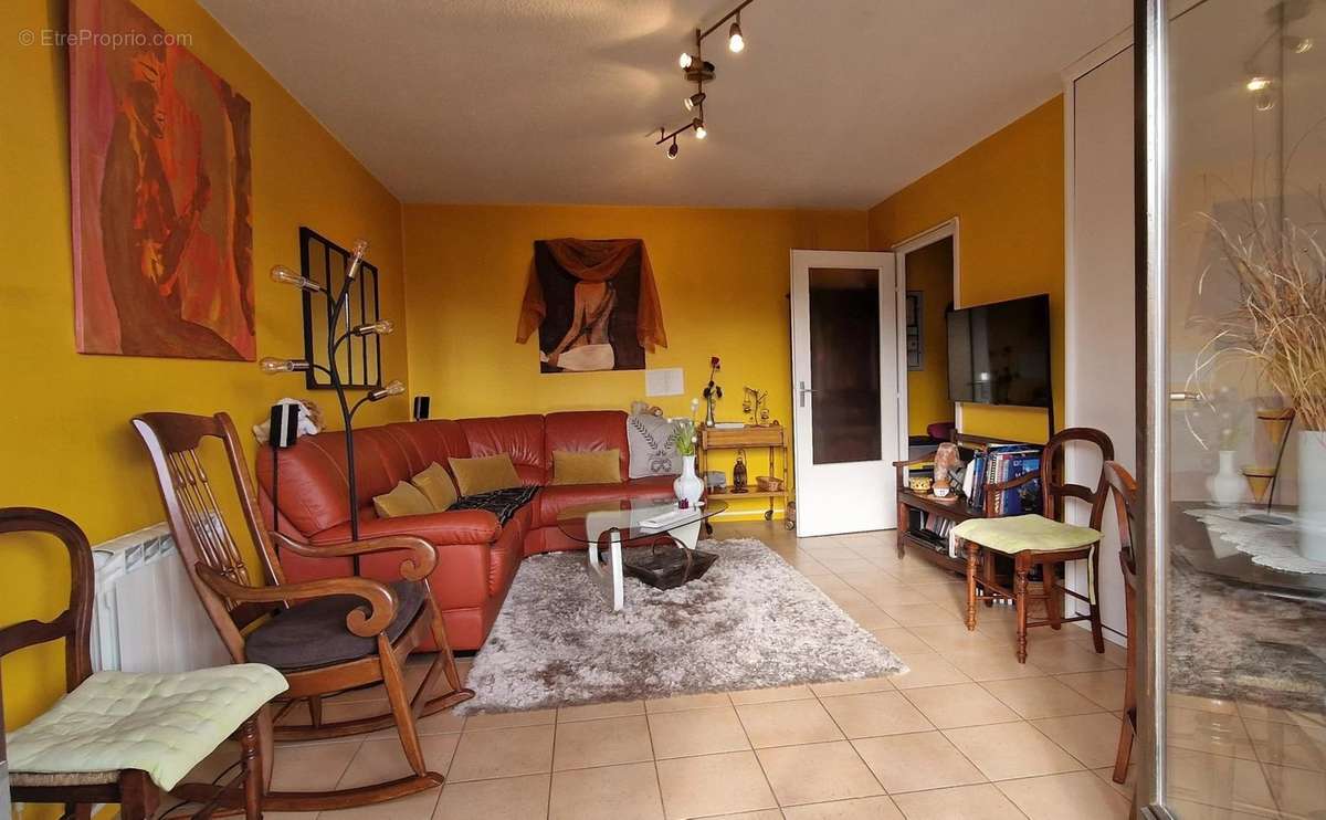 Appartement à BARBERAZ