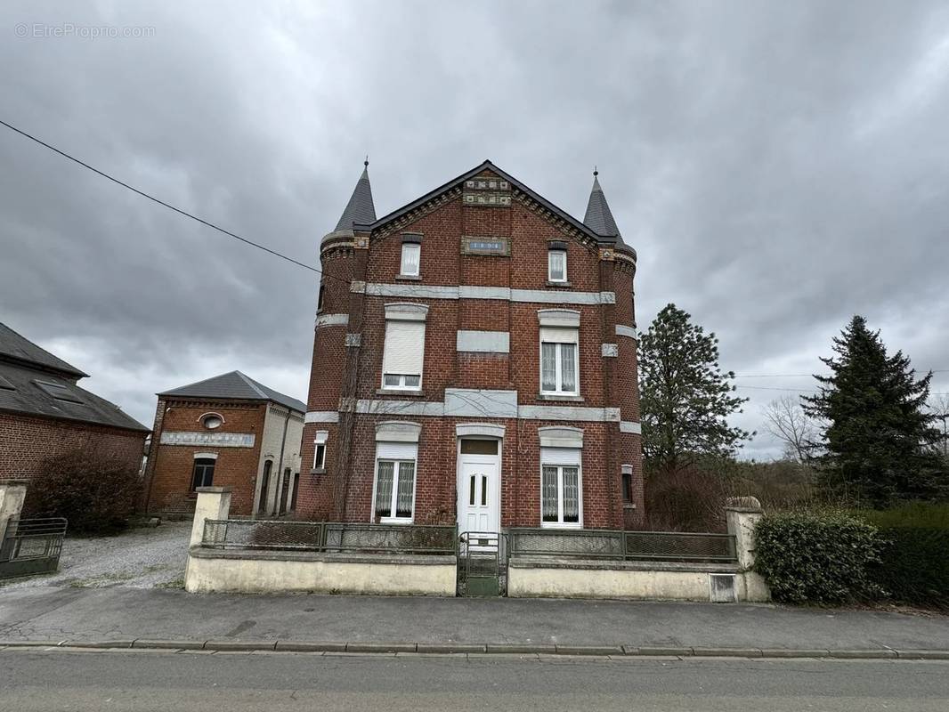 Maison à FELLERIES