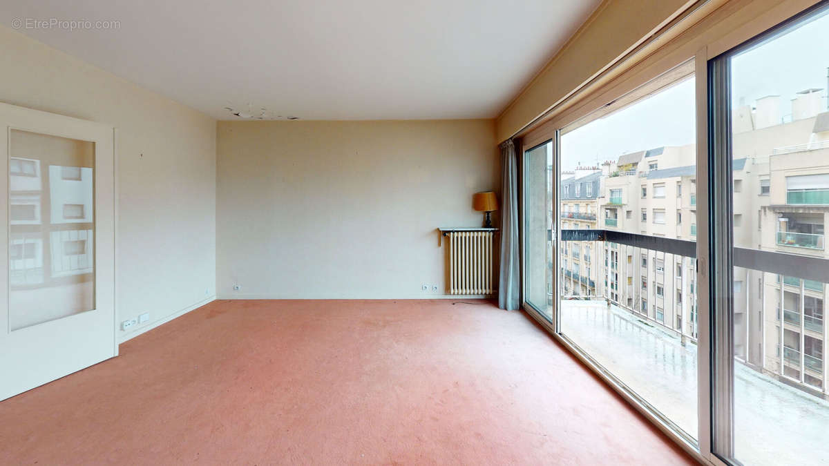 Appartement à PARIS-15E