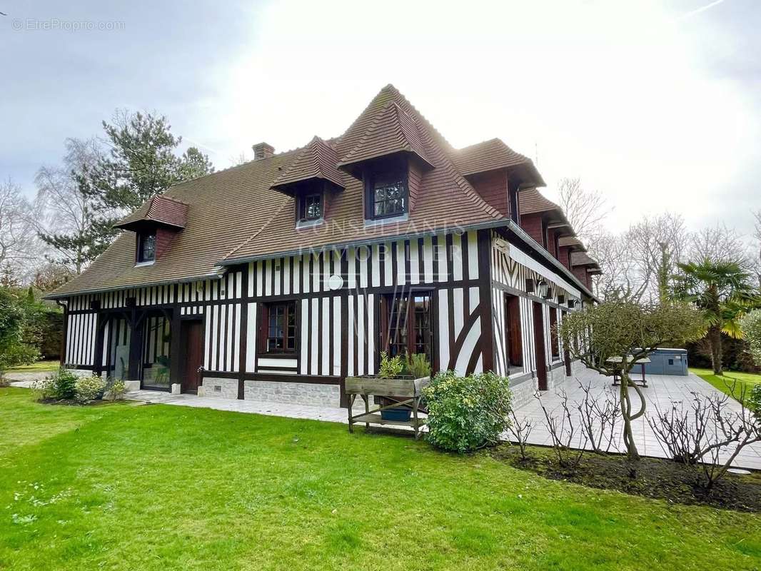 Maison à DEAUVILLE