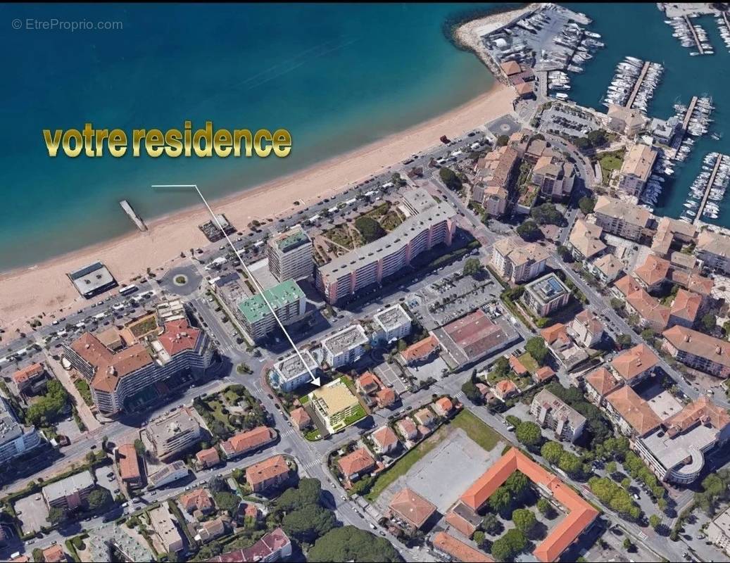 Appartement à FREJUS