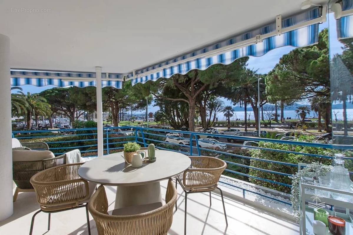 Appartement à CANNES