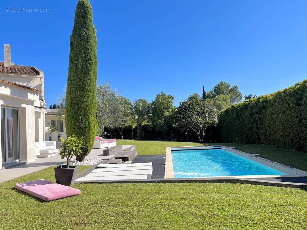 Maison à MOUGINS