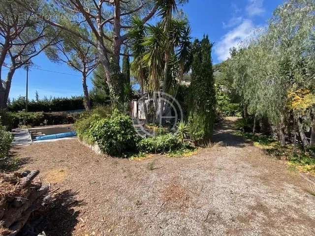 Maison à ROQUEBRUNE-CAP-MARTIN