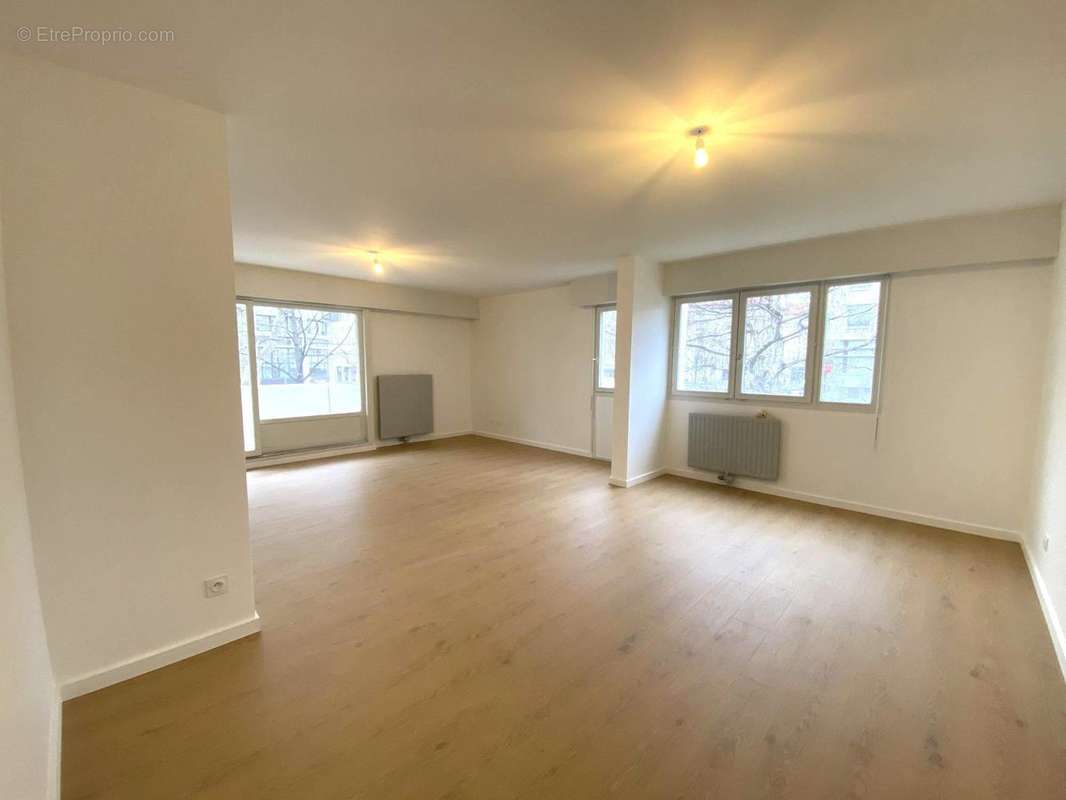 Appartement à LYON-6E