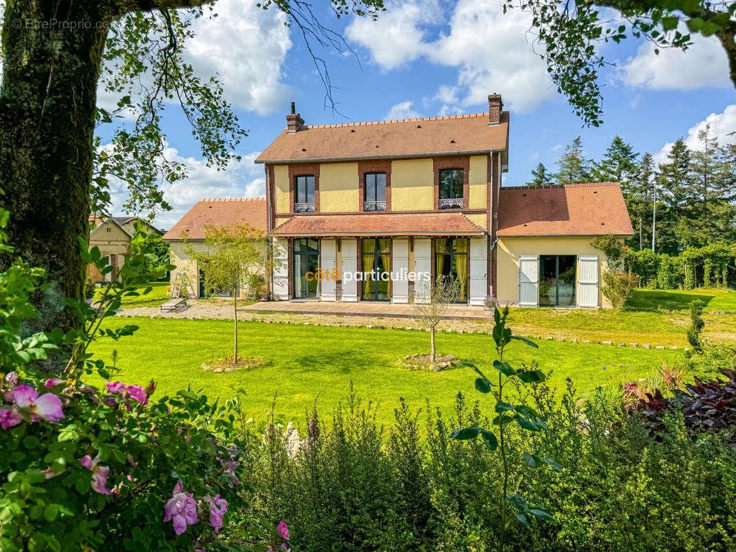 Maison à LE BENY-BOCAGE