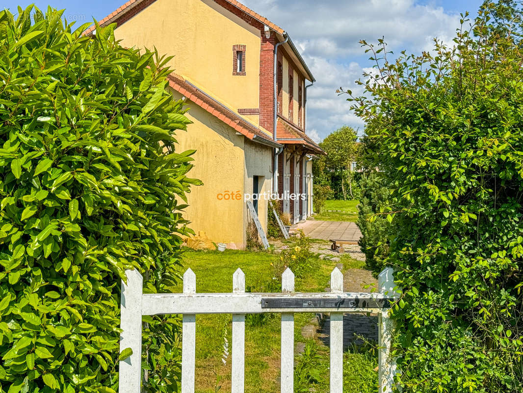 Maison à LE BENY-BOCAGE