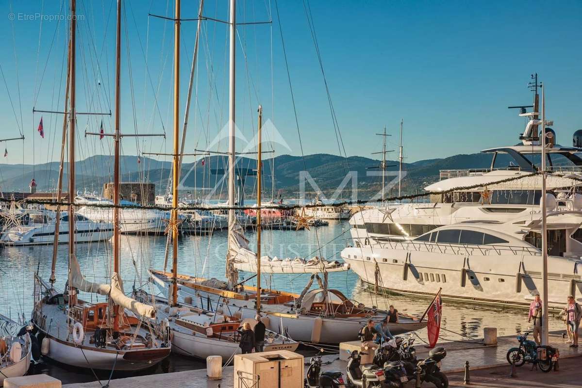 Appartement à SAINT-TROPEZ