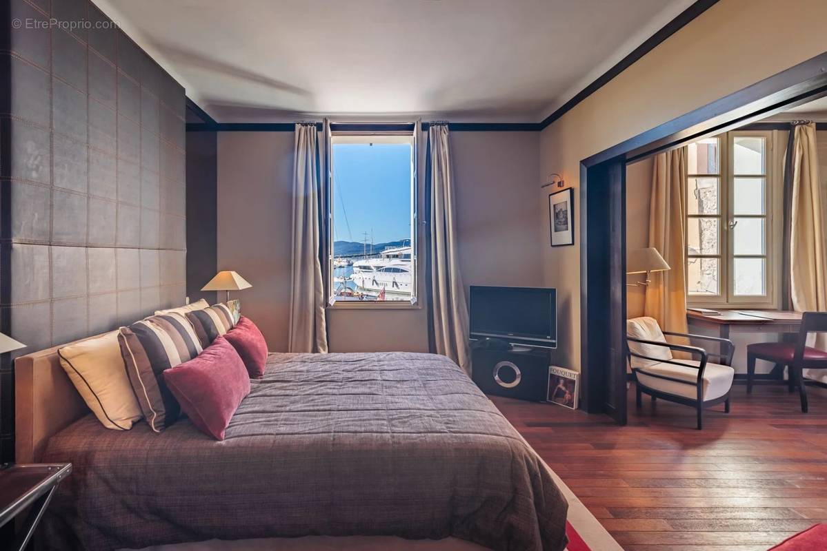 Appartement à SAINT-TROPEZ