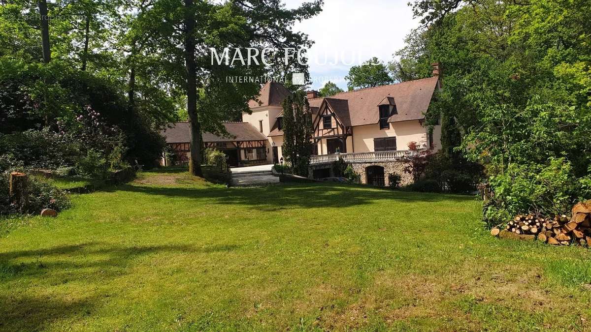 Maison à RAMBOUILLET