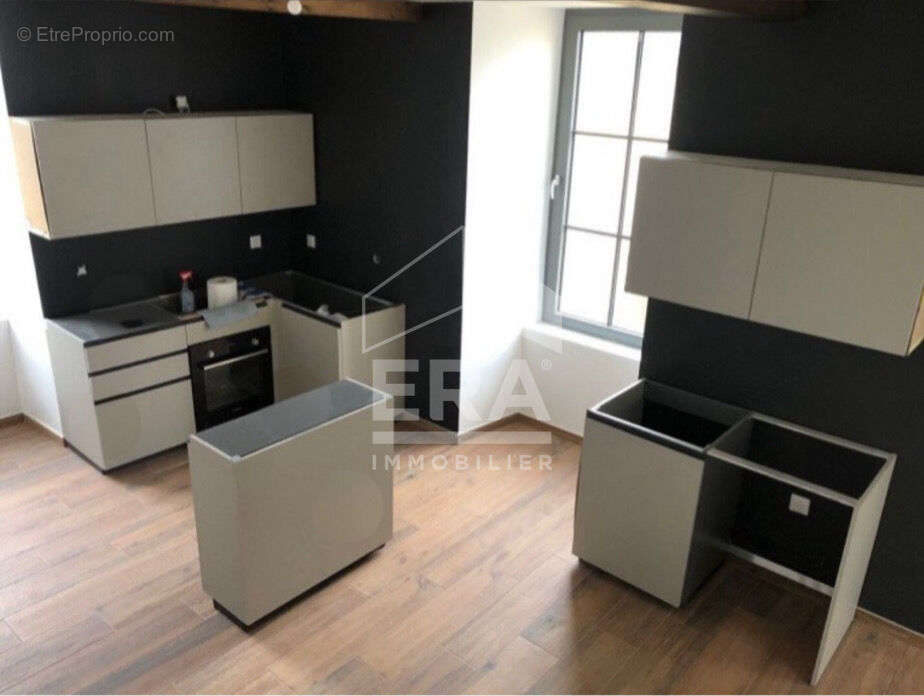 Appartement à BYANS-SUR-DOUBS