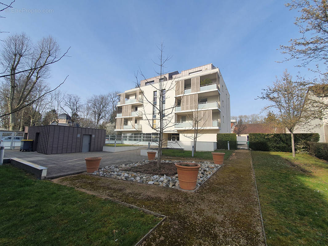 Appartement à PARAY-LE-MONIAL