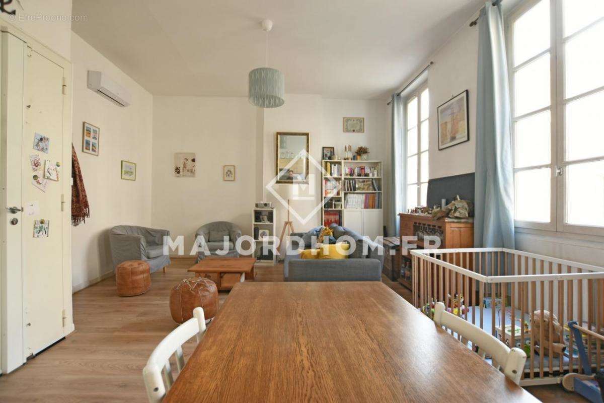 Appartement à MARSEILLE-6E