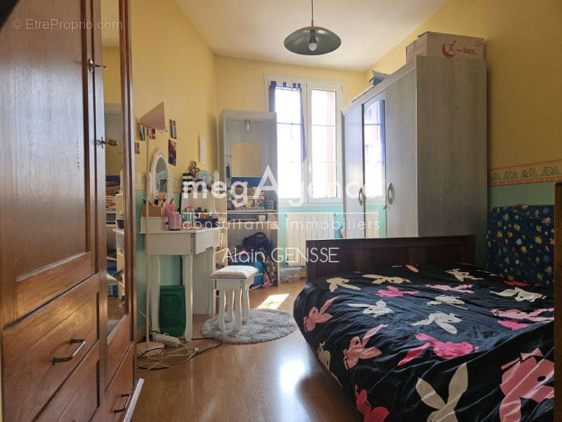 Appartement à SURGERES