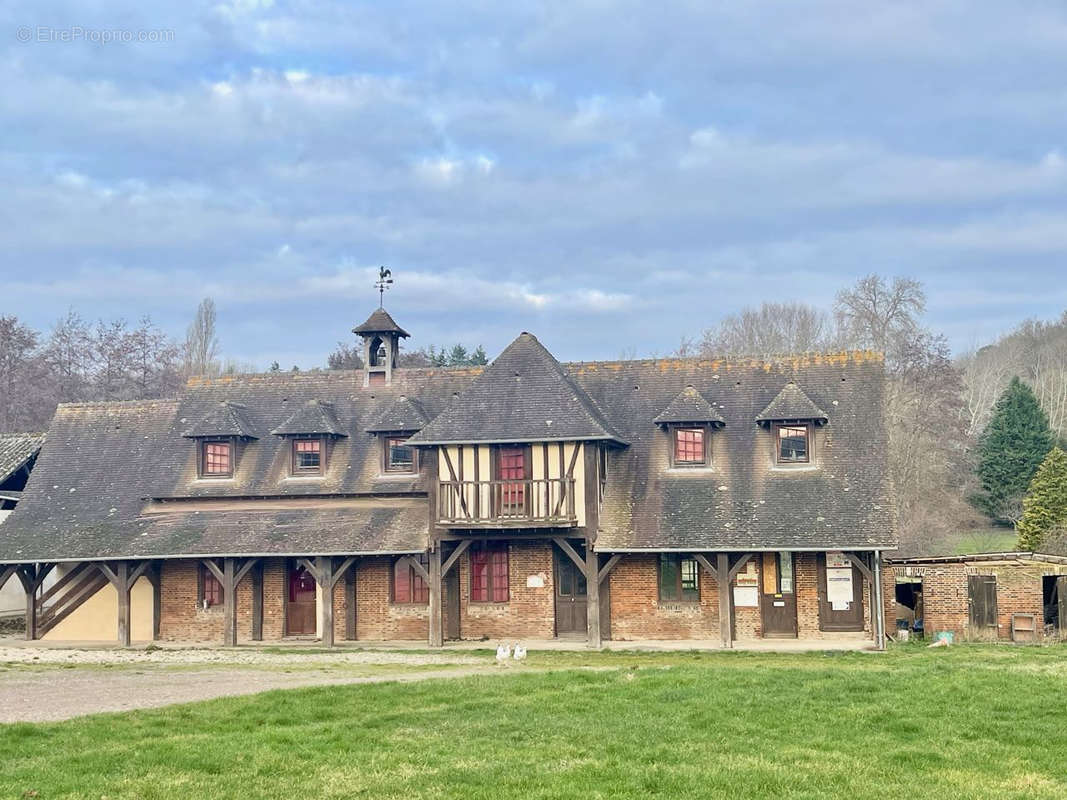 Maison à LE FRESNE