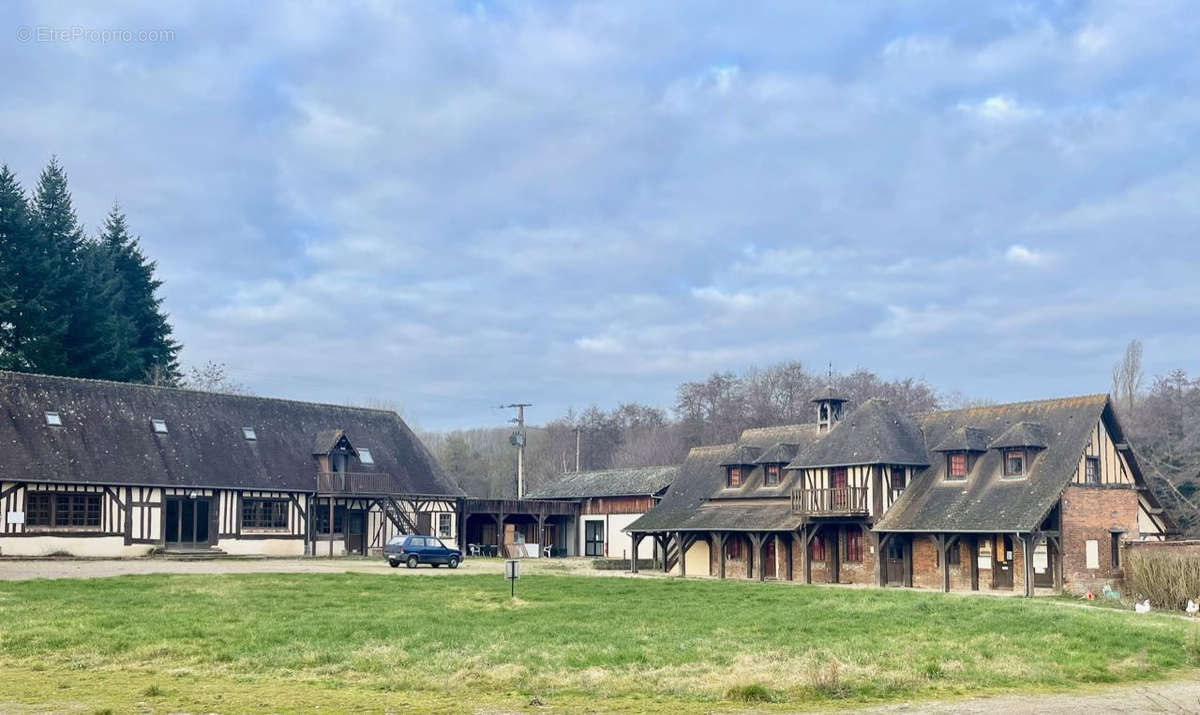 Maison à LE FRESNE