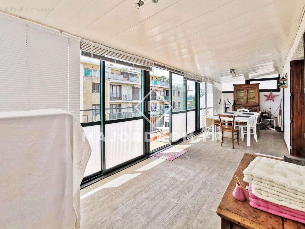 Appartement à MARSEILLE-13E