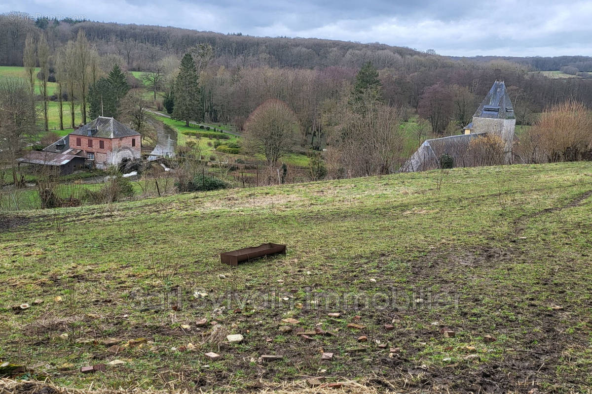 Terrain à FONTENAY-TORCY