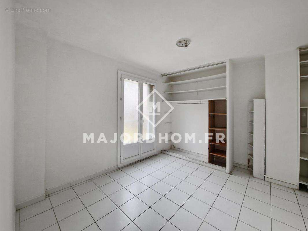 Appartement à MARSEILLE-9E